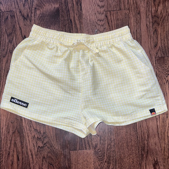 Ellesse Light/ Pale Yellow Plaid Shorts - Picture 1 of 11